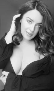 BRENDA SAY HI od BrendaSkye  snímek