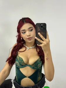 Nicole_vega18 Cute✨💚 Billede 5