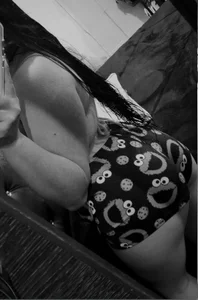 valilurose0427sensual Bild