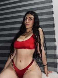 arieel__722のRed ❤️の 3枚の写真