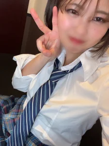 SUZU_: JKに変身！（笑）/Costume "Japanese school girl" ( 3 фото)