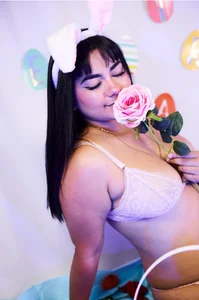 🐇🌸 de EVANGELIINE_TAY  4 Imagens