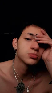 GabyThoms Hello you Pic 5