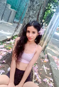 Sarah-Grace SUMMER 🌈🌺 Pic 6