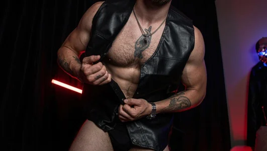 Freeeeeeeeeeeeeee de HunkyDesire  Imagens