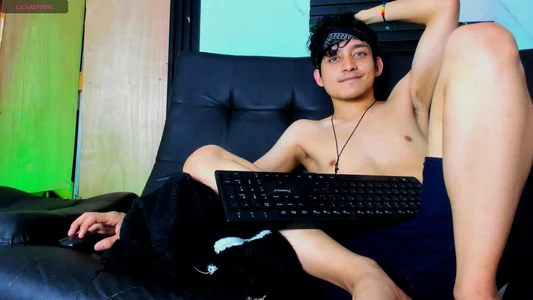 Amun_obsidian Sweetness that seduces Pic 2