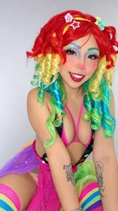 nathalia_pinkのcute clown 🤡✨の 3枚の写真