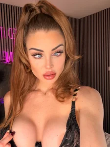 MilaMaaay Pre-stream funnn 😈🤪 Billede 5