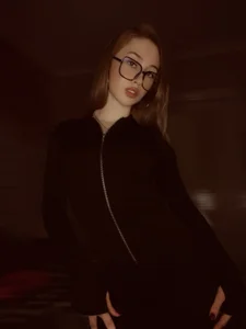 CozyPeonyy Public Billede