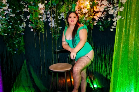 🍀 Kiss Me, I’m Lucky od Tessa_Stone  3 snímek