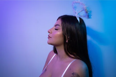 Angel side🪽😇🪽 de cathalina_ortiz  photos