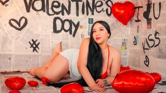 veronica_hill_ Be my valentine 💘 Foto 6