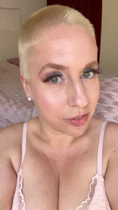 FICKMARIE Public  7. fénykép