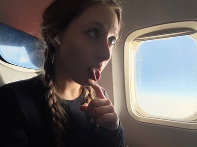 FroggyAnna on my way✈️ Foto 5