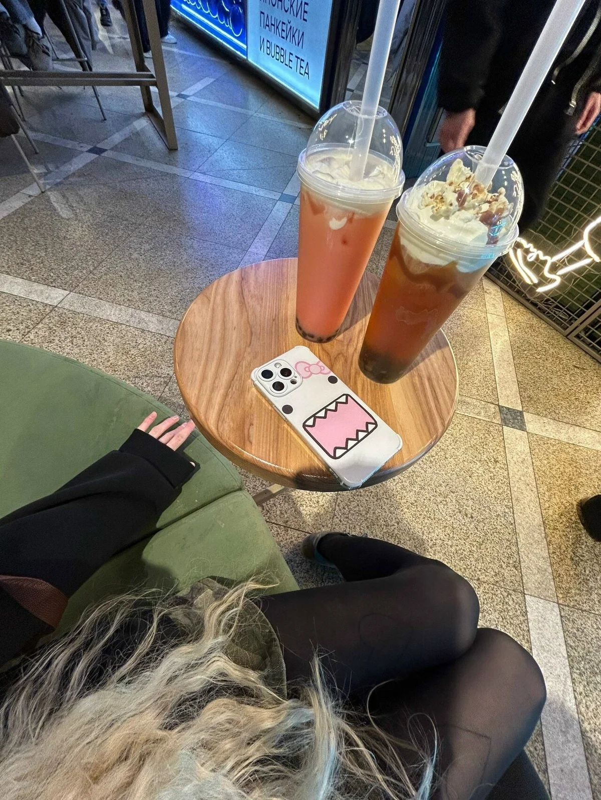 Joy_Barker Trendaava kuva 9784