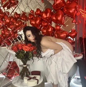 EvaBilss Valentine's Day Pic 2