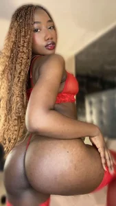 Ebony-petitee💕 Bild