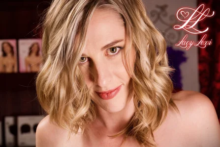 LacyLexiのLingerie Outfit number 2の 5枚の写真