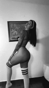 Day 🖤 de Wendy_Marchall  2 Imagens