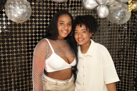 HollyJorda Public Pic 4