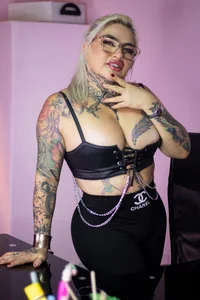 ArianaMora Public Pic 4