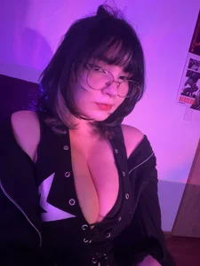 Poisonissa's XXX Nude Photo 8