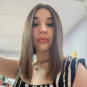 LaylaSunshinee Public 圖片 2
