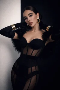 mary_brentt: Public ( фото)