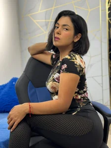 ciara_connor: Be nice… or maybe don’t 😇😈 ( 3 фото)