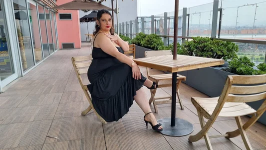 Aleja_Gonzales Happy New Year 2025 Immagine  7