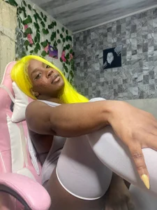 _amy_rojas_ Public Billede 2