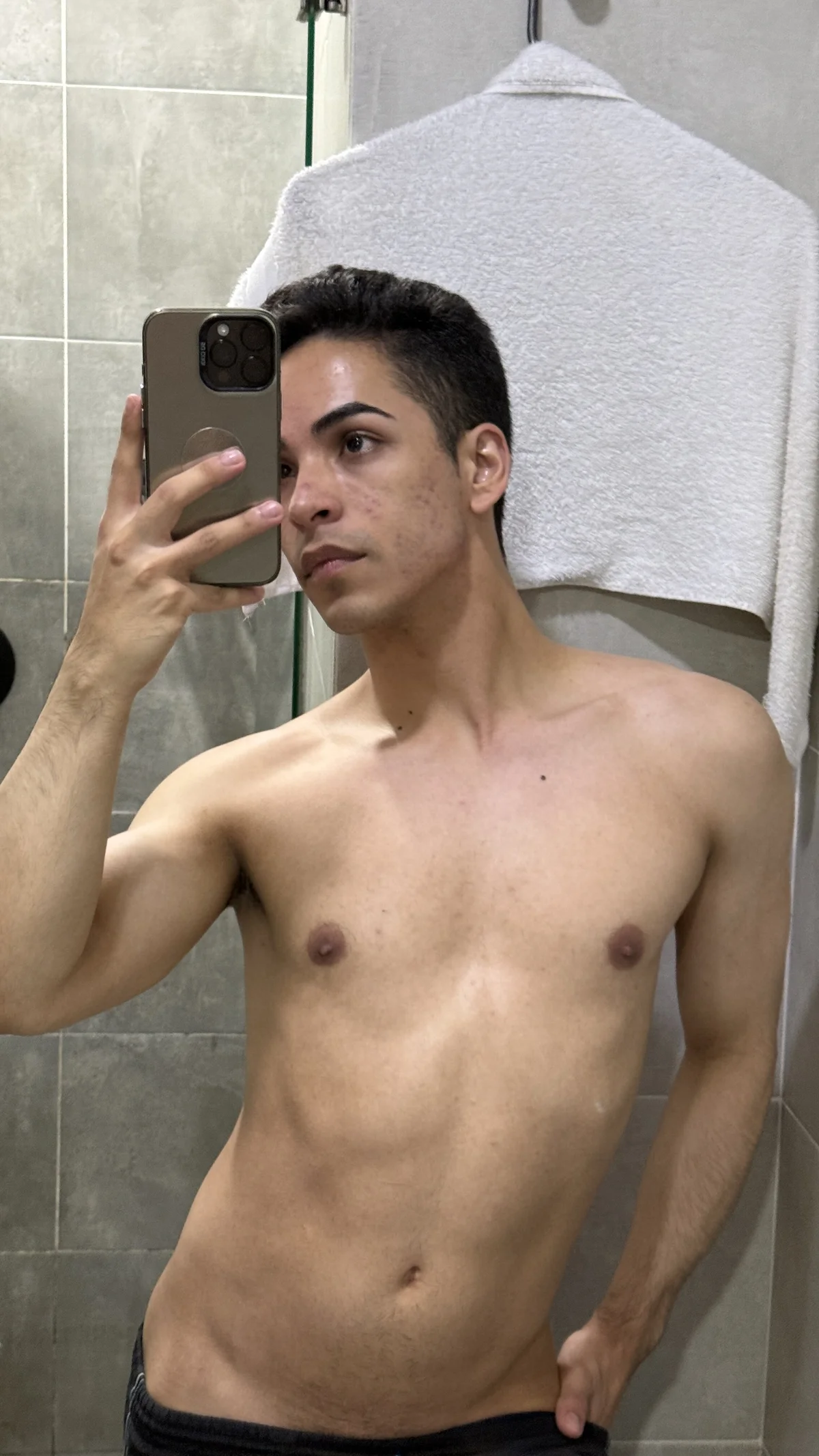 Foto  1965 de aodaboyyy – em alta