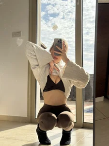 Lunas-Secrets Public Foto 4