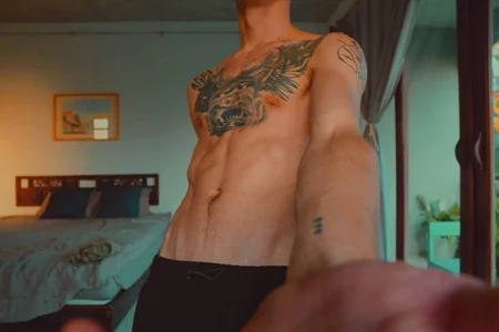 William_Henry_ Life is like a movie صورة واحدة|William_Henry_ Life is like a movie صورتان|William_Henry_ Life is like a movie  صور|William_Henry_ Life is like a movie  صورة