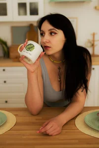 AmyPeach Public টি ছবি