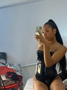 Nicole_Paradise My ponytail! Bilde 4