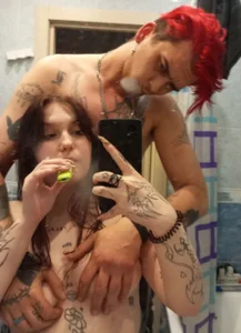 eclipse_karma 😈 Pic 2