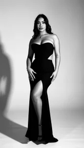 AllissonJames in black🖤 صورة واحدة|AllissonJames in black🖤 صورتان|AllissonJames in black🖤  2 صور|AllissonJames in black🖤  2 صورة