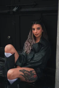 MaryAnneeXOO Streets Pic 2
