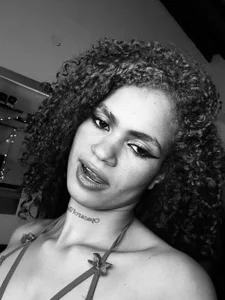 Saray-sexy1 Black and white 🖤🤍 Foto