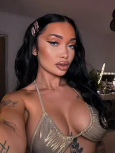 SashaFererra God complex✨ Billede 4