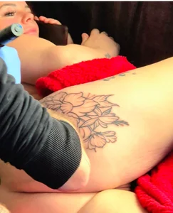 Zdjęcia NaughtyNikki89 Tattoo album 😍: 