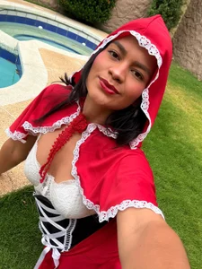 Beautiful Lil Red Marilyn 🍬😈 de Marilyn_Mulata Foto 8