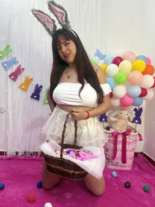 Cherrybustyx19 Happy Easter 🥕🐇🐰🐰🐇 Pic 4