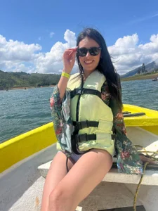 karlaa_james natural walk Pic 8