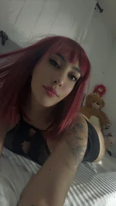 nikol_winick seduction Pic 4