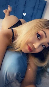 ArinaGracefull Public Hình 4