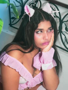 MayaCroos Sweet girl! 🍒 Hình 2