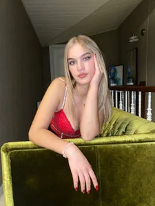 AlinaLiii kullanıcısının Public albümü -  6 fotoğraf