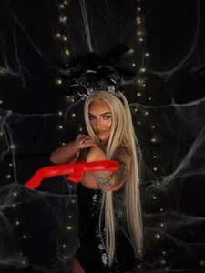 Peek-A-Boo 😜🎃 od MissObsidian  snímek